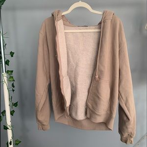 Brandy Melville Christy Hoodie, Regular Fit